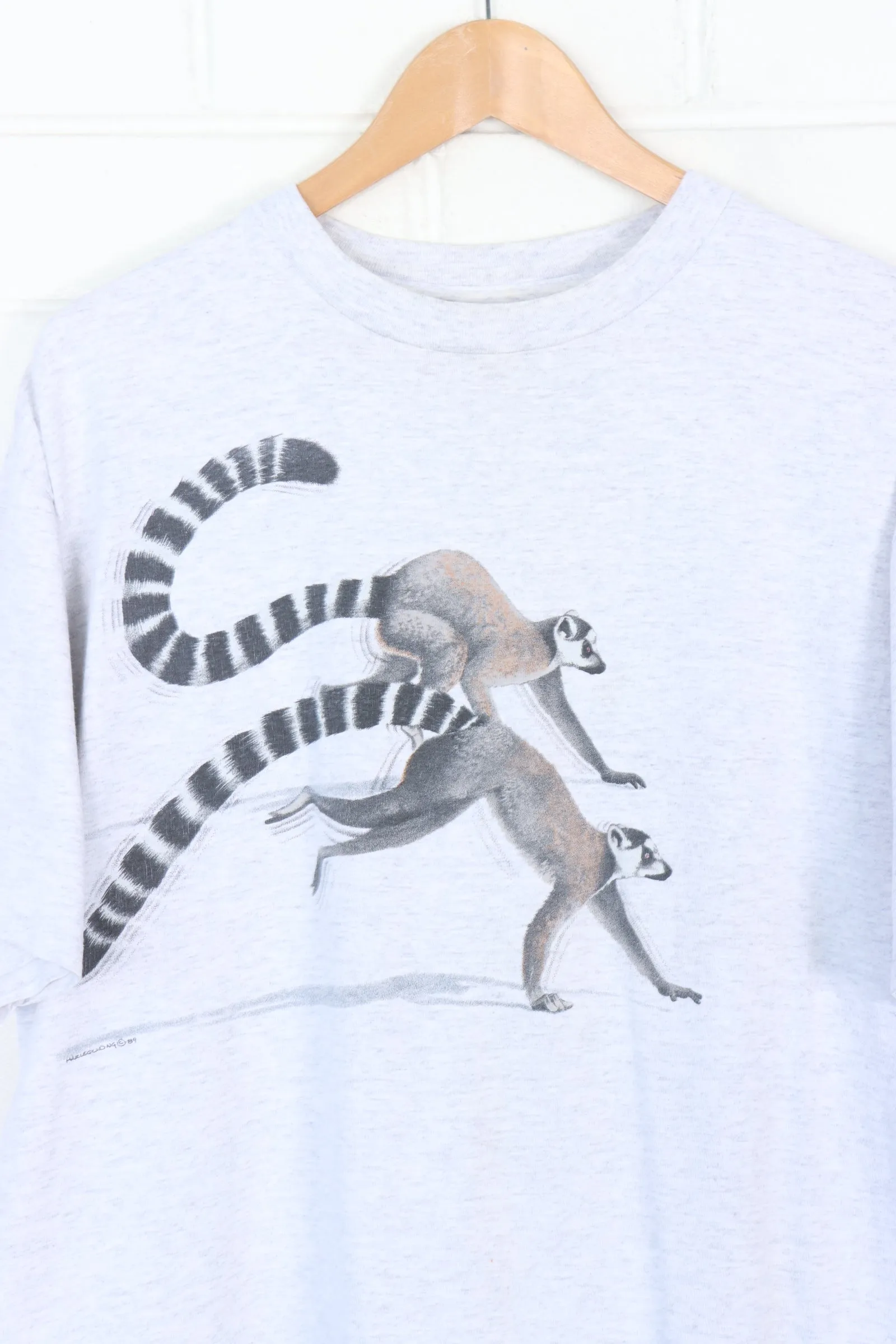 1989 VINTAGE Lemurs Animal USA Made Graphic Tee (XL)