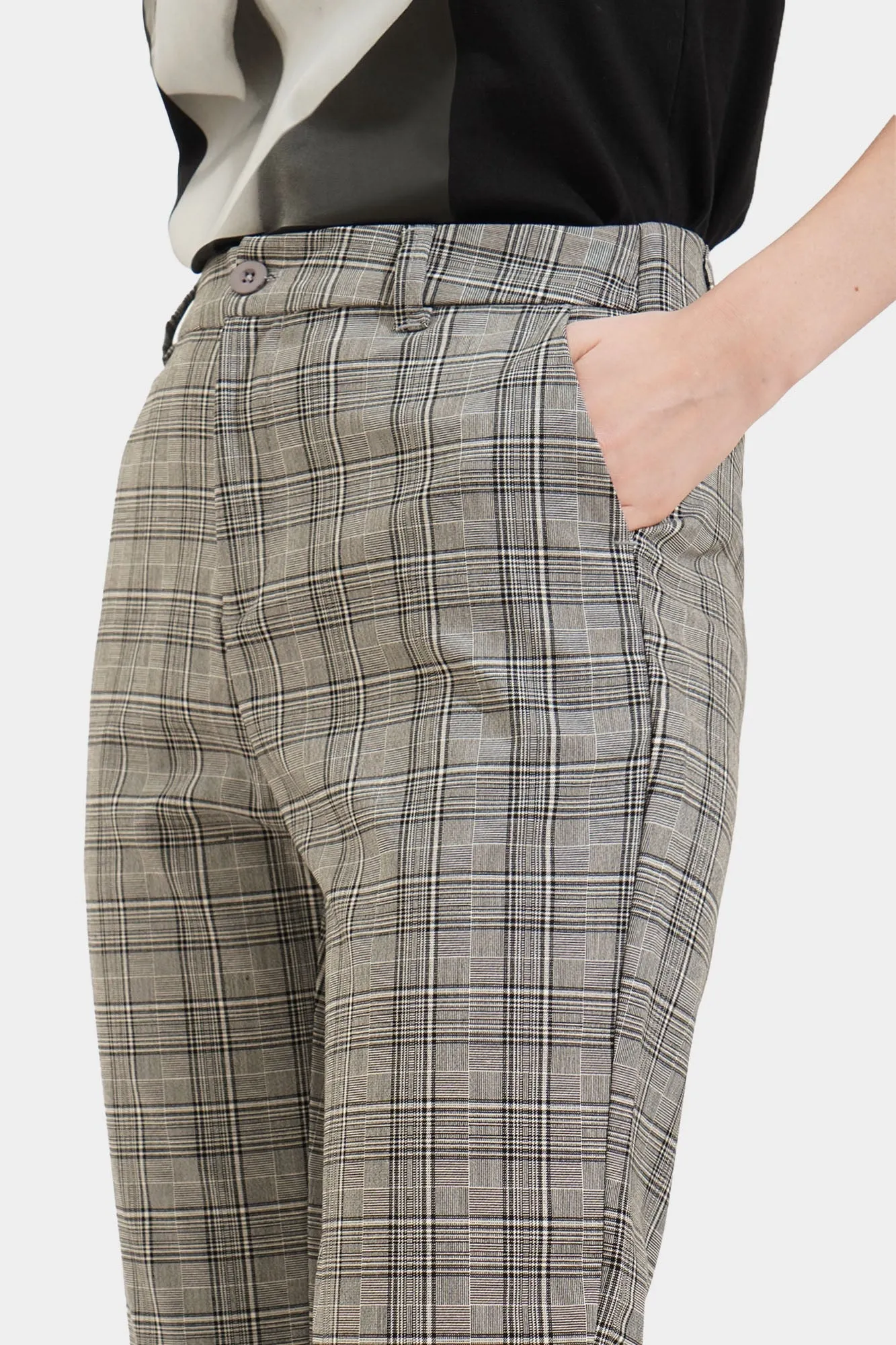 Checkered Straight Leg Trousers