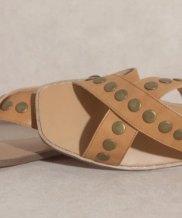 CROSSLUCK STUDDED SANDALS [ONLINE EXCLUSIVE]