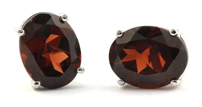 Oval Garnet Stud Earrings, 6x8mm.