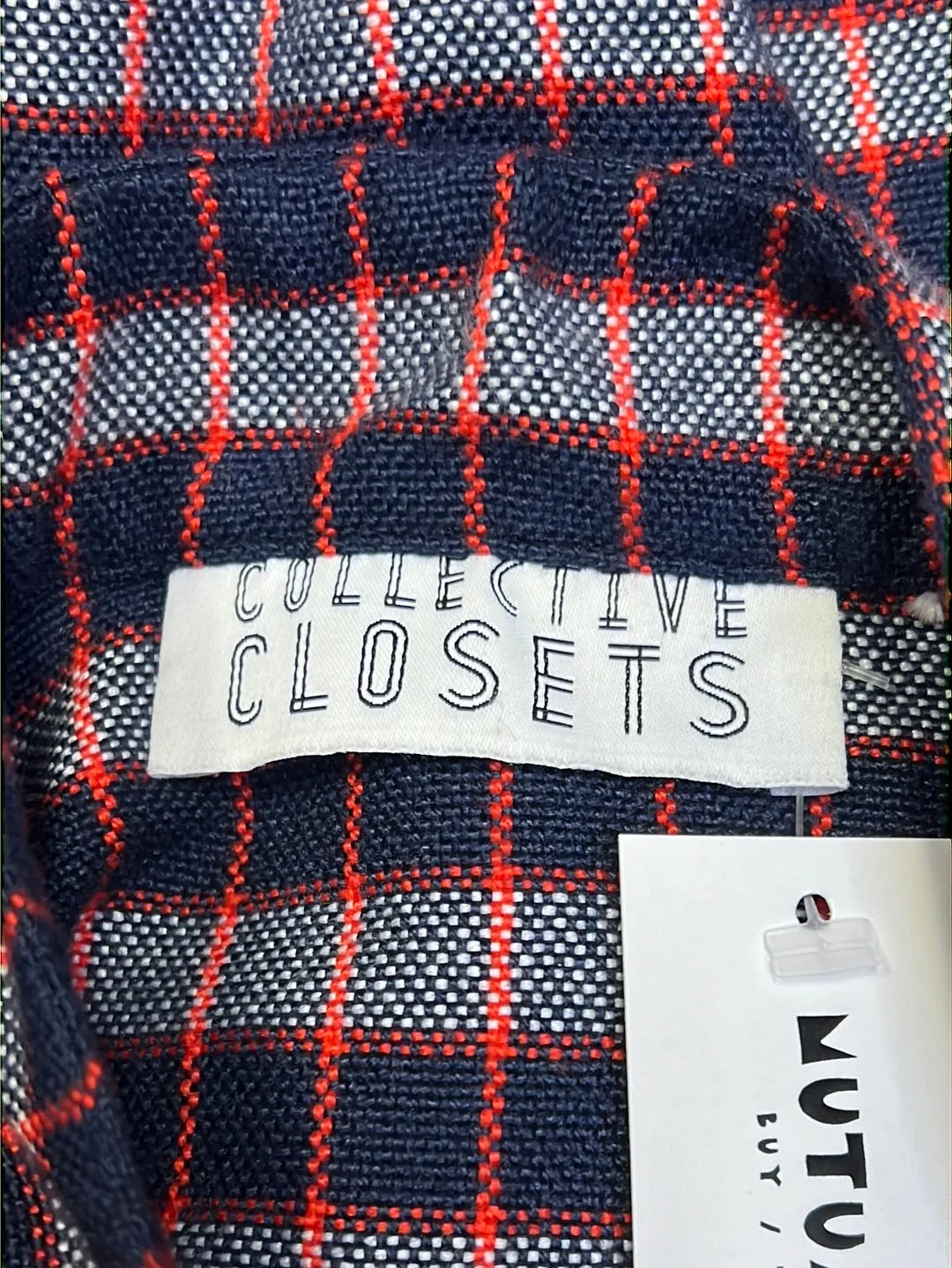 Size M - Collective Closets Navy Check Top